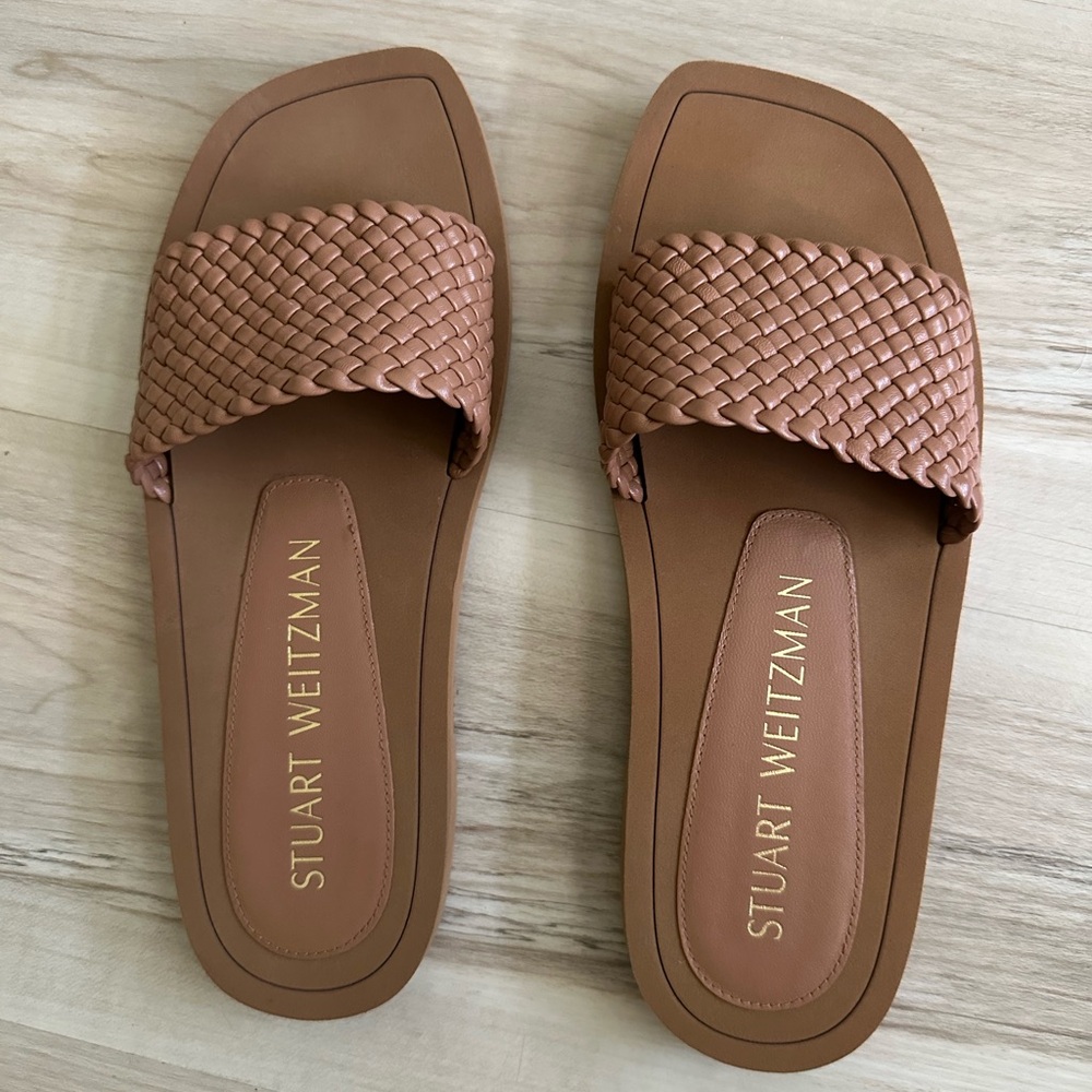 Stuart Weitzman tan Wova slide on sandals - 38.5